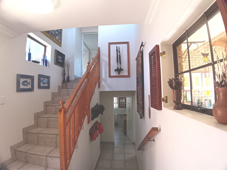 3 Bedroom Property for Sale in Dolphin Creek Golf Estate Western Cape